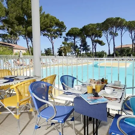 Maison, 8 Places, 3 Chambres, Clim, Piscine, Tennis Apartment Calvisson