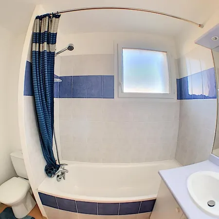 Maison, 8 Places, 3 Chambres, Clim, Piscine, Tennis Apartment Calvisson